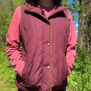 Form Fitting Wine-Colored Vest, faux suede trim